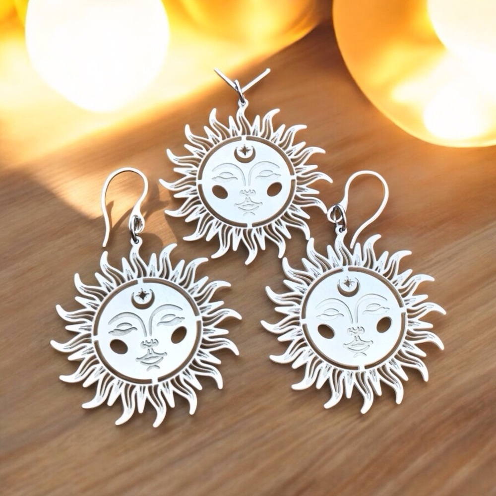 🆕 Sun Laser Etched Necklace and Earrings Set Stainless Steel